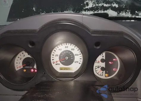 2004 Nissan Frontier Xe-V6 z USA, uszkodzony, nr VIN 1N6ED27T54C411692